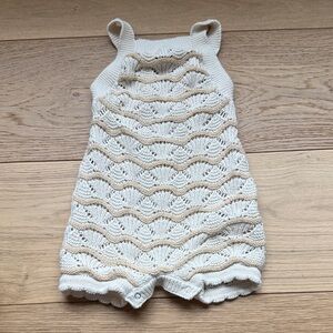 Old Navy Knit Baby Romper in Cream and Tan